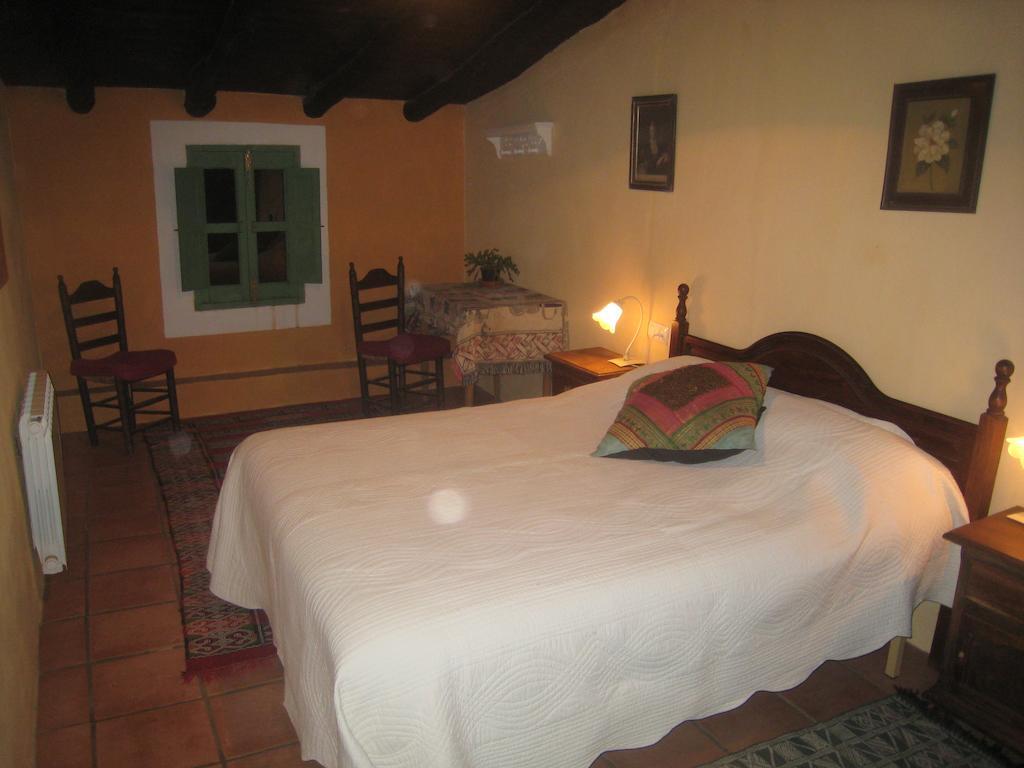 Posada Del Castano Castano de Robledo Room photo